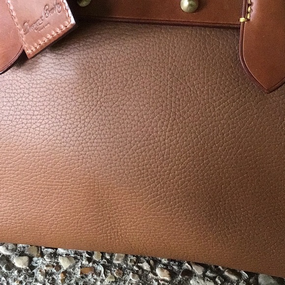 DOONEY & BOURKE large capacity dual toned leather satchel in Natural, like new - Picture 10 of 12